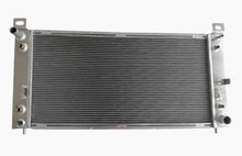 Load image into Gallery viewer, GPI Aluminum Radiator For 2003-2009 Hummer H2 6.0 V8 /99-11 Silverado pickup 6.0 V8