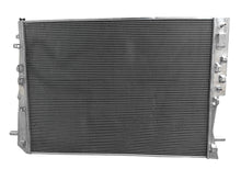 Load image into Gallery viewer, GPI Aluminum Radiator For 2008-2010 Ford F250 F350 F450 F550 Super Duty 6.4L Diesel 2008 2009 2010