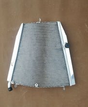 Load image into Gallery viewer, GPI Aluminum Radiator & FAN For Honda CBR1000RR Fireblade 2004 2005 CBR1000 RR
