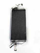 Load image into Gallery viewer, GPI Aluminum radiator For Suzuki DRZ400 2000-2004 2001 2002 2003 / DRZ400E 2004-2007 2005 2006