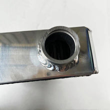 Load image into Gallery viewer, Aluminum Radiator For 1974-1980 MG Midget 1500 MT 1974 1975 1976 1977 1978 1979 1980