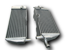 Load image into Gallery viewer, GPI Aluminum radiator and hose for Honda CR 125 R CR125R 2-STROKE 1989