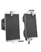 Load image into Gallery viewer, GPI Aluminum radiator + silicone hose kit for 2005-2007 Honda CR125R CR 125 2005 2006 2007