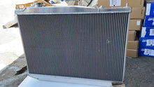 Load image into Gallery viewer, Aluminum Radiator For 1998-2004 Nissan Frontier / Nissan Xterra 3.3L 2.4L AT 1998 1999 2000 2001 2002 2003 2004