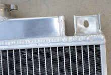 Load image into Gallery viewer, GPI 40mm Aluminum Radiator FOR 1989-1994 SUZUKI SWIFT GTI 1.0/1.3/1.6 1989 1990 1991 1992 1993 1994