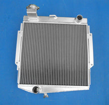 Load image into Gallery viewer, GPI 3ROW Aluminum radiator & fan for 1966-1970 Datsun Roadster Fairlady Sports SRL311/SR3 MT 1966 1967 1968 1969 1970