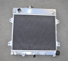 Load image into Gallery viewer, Aluminum radiator & fan for 1982-1991 BMW E30 M10 316i 318i MT 1982 1983 1984 1985 1986 1987 1988 1989 1990 1991