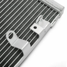 Load image into Gallery viewer, Aluminum Radiator for 1985-2007 Yamaha V-MAX/VMAX VMX1200 VMX 1200 1986 1987 1988 1989 1990 1991 1992 1993 1994 95 96 97 98 99 00 01 02 03 04 05 06