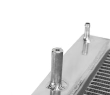 Load image into Gallery viewer, GPI 52MM Aluminum Alloy Radiator for Ford Mustang Equipado/GT/SVT Cobra V8 4.6L M/T 1997-2004 1997 1998 1999 2000 2001 2002 2003 2004