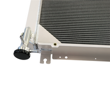 Load image into Gallery viewer, GPI Aluminum Radiator FOR 1987-1997 Nissan Patrol Safari Y60 GQ 4.2 L TB42S/TB42E I6 petrol 1987 1988 1989 1990 1991 1992 1993 1994 1995 1996 1997