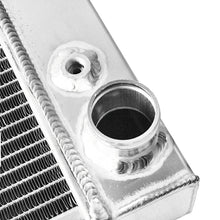 Load image into Gallery viewer, GPI 2 Row Aluminum Radiator & FANS For 1988-1999 Chevy GMC C/K 1500 2500 3500 Pickup 5.7 V8 1988 1989 1990 1991 1992 1993 1994 1995 1996 1997 1998 1999