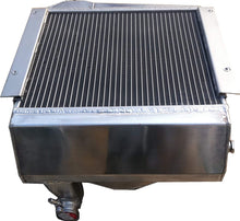 Load image into Gallery viewer, 2 Row Aluminum Radiator for 1958-1967 Austin Healey Sprite/1960-1966 MG Midget 948-1098 1958 1959 1960 1961 1962 1963 1964 1965 1966 1967