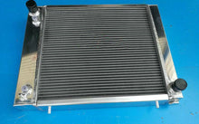 Load image into Gallery viewer, GPI Aluminum Radiator & fan for 1989-1994 Land Rover Defender & Discovery 200 TDI 2.5 Turbo diesel 1989 1990 1991 1992 1993 1994