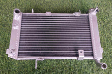 Load image into Gallery viewer, GPI Aluminum radiator FOR 2009-2017 Suzuki LTZ 400/LT-Z 400 Z QUADSPORT Z400 2009 2010 2011 2012 2013 2014 2015 2016 2017