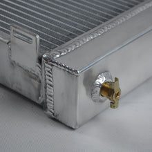 Load image into Gallery viewer, GPI 3 Row Aluminum Racing Radiator For 1991-2001 Jeep Cherokee/Comanche 2.5L/4.0L l4/l6  1991 1992 1993 1994 1995 1996 1997 1998 1999 2000 2001
