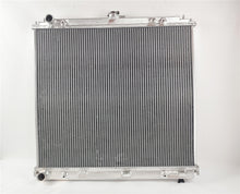 Load image into Gallery viewer, GPI Aluminum Radiator for 2005-2022 Nissan Frontier/ 2009-2012 Suzuki Equator 2.5L AT 2006 2007 2008 2010 2011 2013 2020 2021
