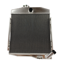 Load image into Gallery viewer, GPI Aluminum Radiator for 1965-1971 Jeep CJ5 CJ6 DJ5 DJ6 Buick 225 3.7L V6 Engine MT  1966 1967 1968 1969 1970
