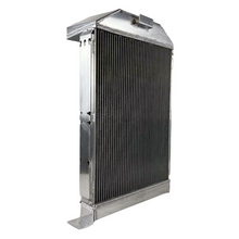 Load image into Gallery viewer, GPI Aluminum Radiator FIT 1933-1934 Ford Car W/ Ford V Engine AT  Auto
