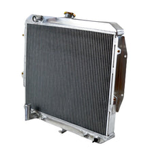 Load image into Gallery viewer, Aluminum Radiator for 1994-2000 Mitsubishi Montero Base/LS/SR V6 3.5L AT 1995 1996 1997 1998 1999
