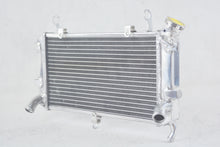 Load image into Gallery viewer, GPI Aluminium Radiator for 2011-2016 Suzuki GSR750 GSX-S750 2012 2013 2014 2015
