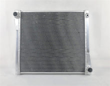 Load image into Gallery viewer, 5 Row Aluminum Radiator for 1941 Jeep Willys Speedway MA MB Deluxe MT
