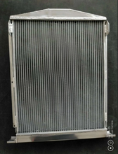 Load image into Gallery viewer, 5 ROW Aluminum Radiator FOR 1938-1939 Ford TRUCK/PICK UP WITH CHEVY V8 MT
