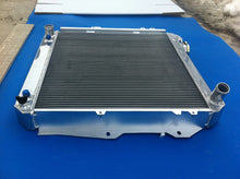 Load image into Gallery viewer, GPI 3 Row aluminum radiator &amp; FAN  FOR 1988-1995 Toyota 4Runner 4WD 3.0L V6 1988 1989 1990 1991 1992 1993 1994 1995
