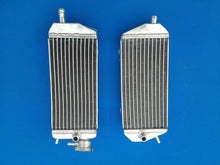 Load image into Gallery viewer, GPI Aluminum Radiator For 2007-2017 GAS GAS MX/SM/EC 200 250 300 GASGAS 2007 2011 2008 2009 2010 2011 2012 2013 2014 2015 2016 2017
