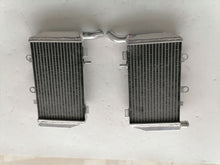 Load image into Gallery viewer, Aluminum Radiator Fit 2002-2009 Honda Interceptor 800 VFR800/VFR800A ABS 2002 2003 2004 2005 2006 2007 2008 2009
