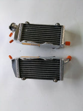 Load image into Gallery viewer, GPI Aluminum radiator FOR 1983  Yamaha YZ125 YZ125K YZ125L  2-STROKE/ YZ 125 YZ 125 K YZ 125 L
