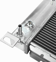 Load image into Gallery viewer, GPI Aluminum Radiator for Chevy Silverado Cadillac GMC YUKON 4.8 5.3 6.0 /6.2 V8

