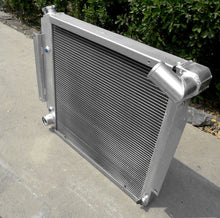 Load image into Gallery viewer, GPI 3 Row Aluminum Radiator for 1970-1981 International Scout II &amp; Pickup 5.0L 5.6L V8  1970 1971 1972 1973 1974 1975 1976 1977 1978 1979 1980 1981
