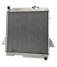 Load image into Gallery viewer, GPI Aluminum alloy radiator FOR Triumph TR6 1969-1974 ;TR250 1967-1968 1967 1968
