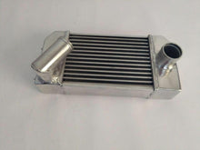 Load image into Gallery viewer, 2.5&quot; Aluminium Intercooler For Land Rover Discovery Defender 200TDI 2.5 Turbo
