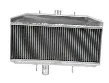 Load image into Gallery viewer, GPI Aluminum Radiator &amp; HOSE For 1972-1977 Suzuki GT750 GT 750  40MM CORE 1972 1973 1974 1975 1976 1977
