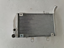 Load image into Gallery viewer, Aluminum Radiator Fit 2002-2009 Honda Interceptor 800 VFR800/VFR800A ABS 2002 2003 2004 2005 2006 2007 2008 2009
