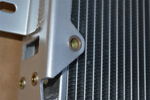 Load image into Gallery viewer, GPI ALUMINUM RADIATOR &amp; fans FOR  1979-1982  MAZDA RX7 SA22C 12A  1979 1980 1981 1982
