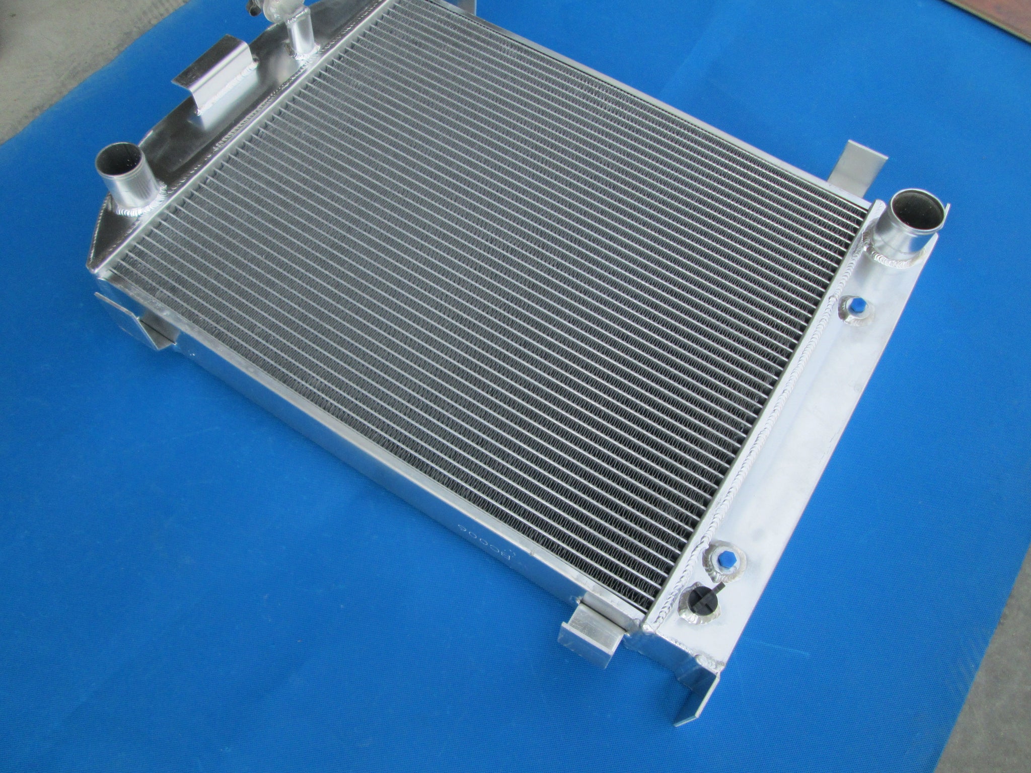 Aluminium Radiator Shell Assembly GPI 3ROW Aluminum Radiator + 16''FAN for 1932 FORD HI-BOY Grill Shells ...