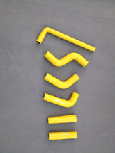 Load image into Gallery viewer, GPI Silicone Radiator hose FOR 2002-2006  400 EXC/450 EXC/525 EXC 2002 2006 2003 2004 2005
