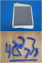 Load image into Gallery viewer, 2 Row Aluminum Radiator &amp;Silicone Coolant Hose for 1961-1999 Austin Rover Mini Cooper S/SPI 1275/1.3L 1962 1992 1993 1994 1995 1996 1997 1998
