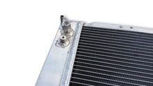 Load image into Gallery viewer, ALL Aluminum RADIATOR FOR 1997-1998 Ford F150 F250 4.2L V6 4.6L V8  Lobo
