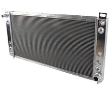 Load image into Gallery viewer, GPI Aluminum Radiator&amp;fans for Chevy Silverado Cadillac GMC YUKON 4.8 5.3 6.0 /6.2 V8
