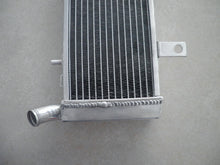 Load image into Gallery viewer, GPI Aluminum Radiator For 1998-2001 Honda VFR800FI VFR800-Fi (RC46) Interceptor 1998 1999 2000 2001
