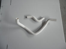 Load image into Gallery viewer, GPI SILICONE RADIATOR HOSE FOR 1992-2000  HONDA CIVIC EG/EK chassis D15 D16 ENGINE 1992 1993 1994 1995 1996 1997 1998 1999 2000 2001 2002
