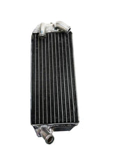 Load image into Gallery viewer, GPI Aluminum radiator For Suzuki DRZ400 2000-2004 2001 2002 2003 / DRZ400E 2004-2007 2005 2006
