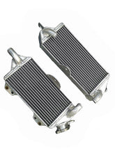Load image into Gallery viewer, GPI Left + Right aluminum radiator for 1988-2004 Kawasaki KX500 KX 500 1988 1989 1990 1991 1992 1993 1994 1995 1996 1997 1998 1999 2000 2001 2002 2003

