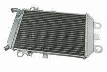 Load image into Gallery viewer, GPI Aluminum Radiator For 1985-2006 Kawasaki Vulcan 750 VN750A VN700A VN750 VN700 1985 1986 1987 1988 1989 1990 1990 1991 1992 1993 1994 1995 1996 1997 1998 1999 2000 2001 2002 2003 2004 2005 2006
