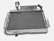 Load image into Gallery viewer, GPI 2 Row Aluminum Radiator For 1955-1962 MG MGA 1500 1600 1622 DE LUXE 1.5L 1.6L 1955 1956 1957 1958 1959 1960 1961 1962
